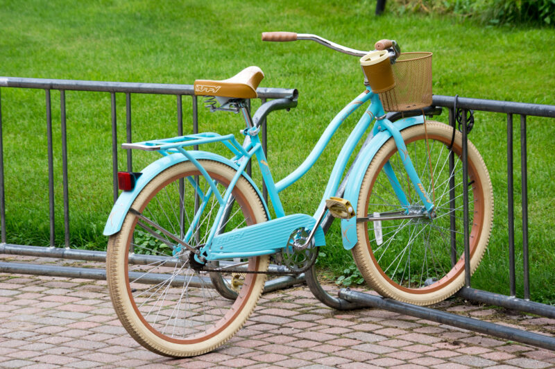 Hình ảnh xe đạp xanh da trời