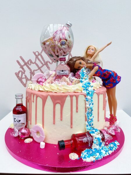 Hình ảnh bánh sinh nhật troll bựa, độc lạ, lầy lội hài hước cho bạn thân