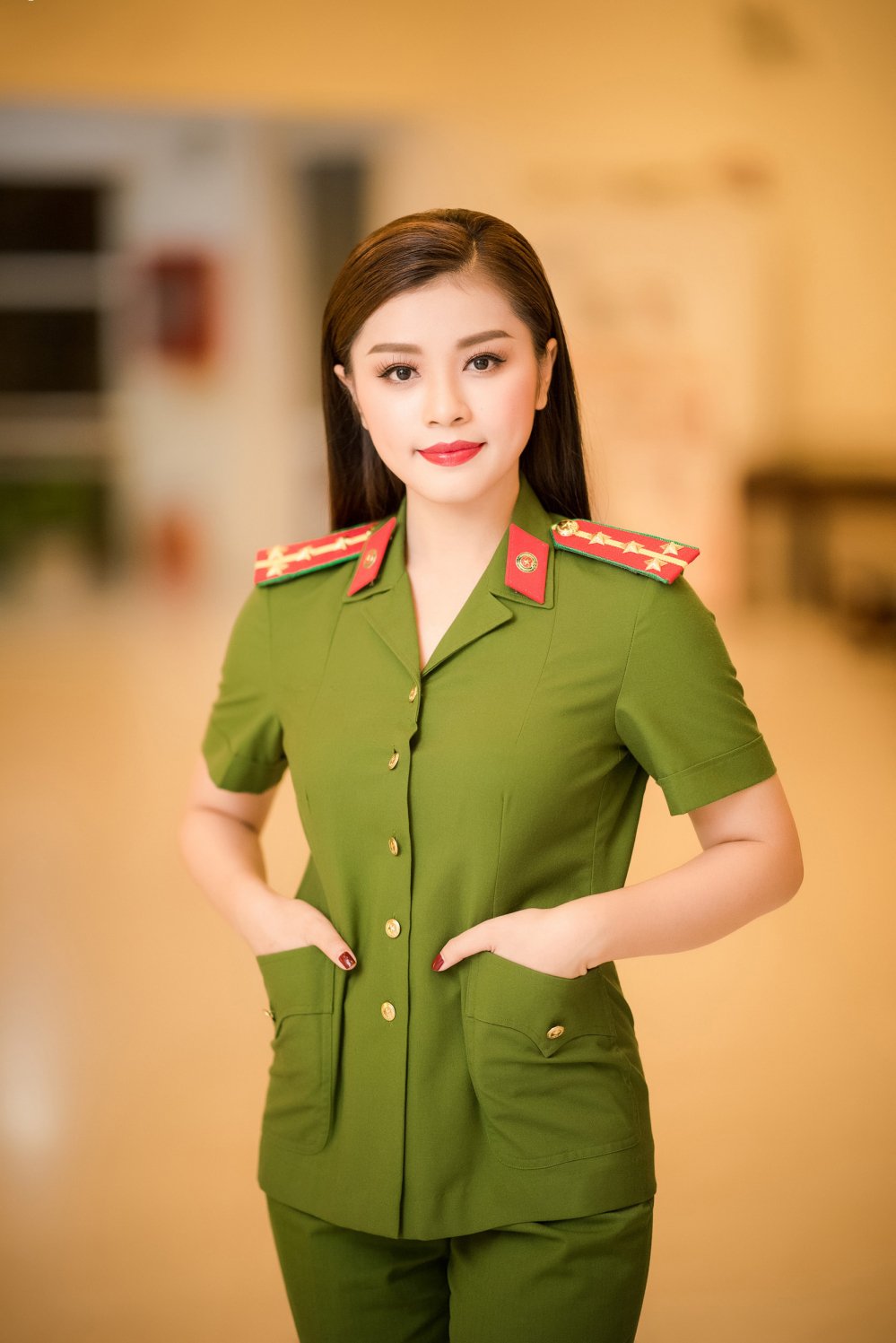 Khám phá hơn 98 ảnh công an nữ đẹp mới nhất - thtantai2.edu.vn